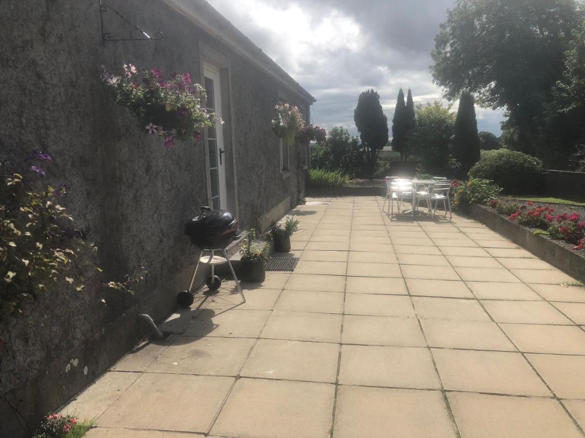 Villa Ballyconnelly Cottages, Galgorm Area *
